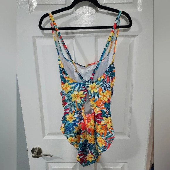 NWT Caribbean Joe Paradise Multi Standard Shirred One Piece Swimsuit in Size 16 - Picture 7 of 12